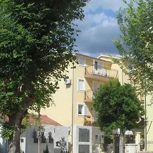 https://apartments-nik.primorje-gorskikotar.com