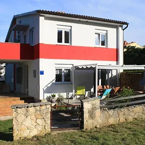 https://holiday-home-radmila-premantura.in-istria.net